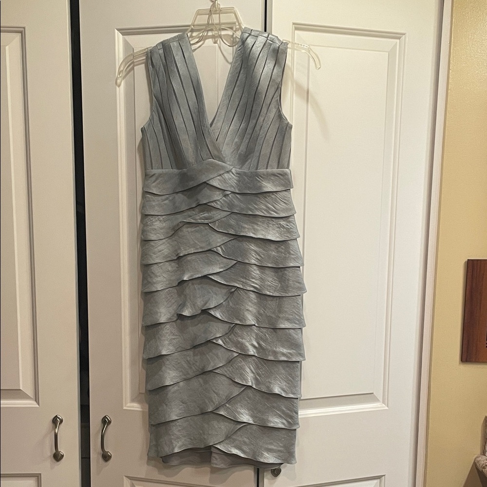 Elegant Light Blue Gray (silver) Sleeveless Dress